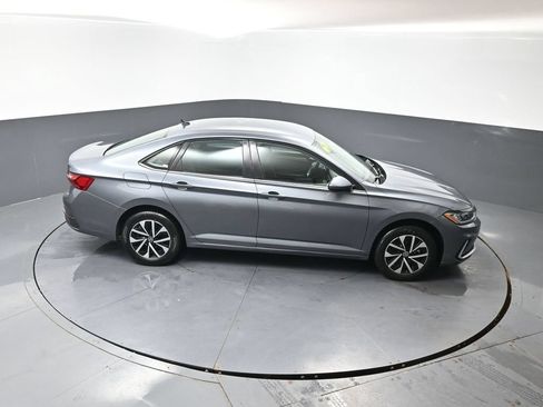 Used 2025 Volkswagen Jetta S FWD image 41