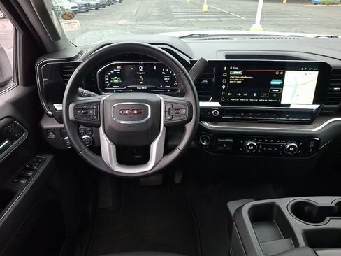 Used 2025 GMC Sierra 1500 SLT RWD image 11