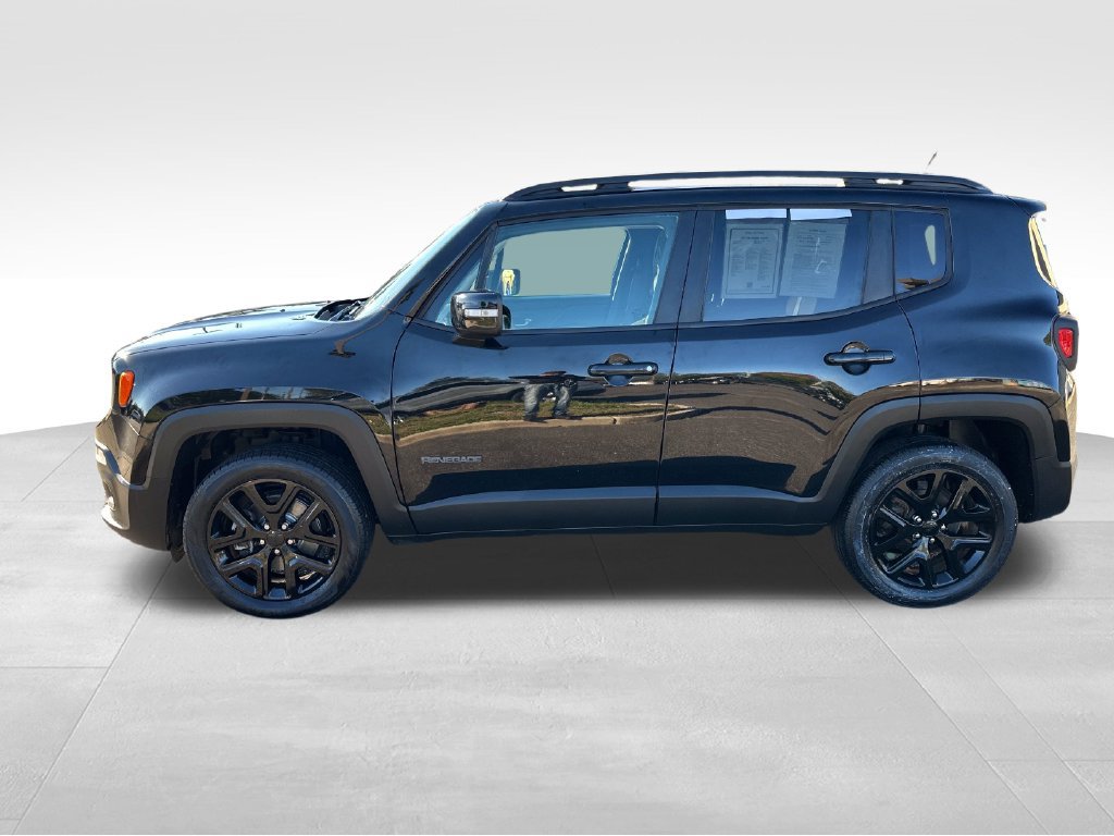 Used 2017 Jeep Renegade Altitude AWD/4WD image 4