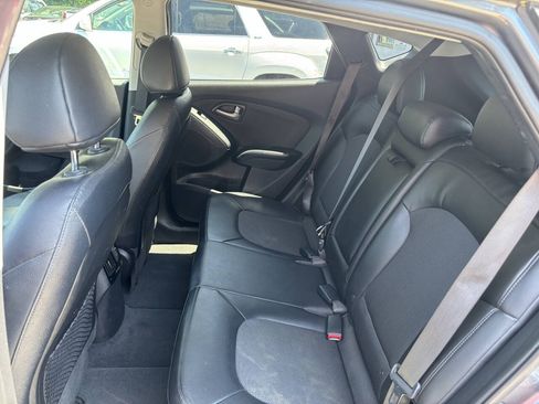 Used 2014 Hyundai Tucson SE AWD/4WD image 10