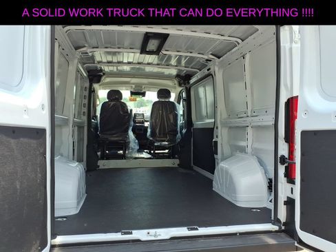 New 2026 RAM ProMaster 1500 w/ Safety Group FWD image 10