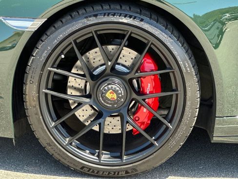 Certified 2019 Porsche 911 Targa 4 GTS AWD/4WD image 45