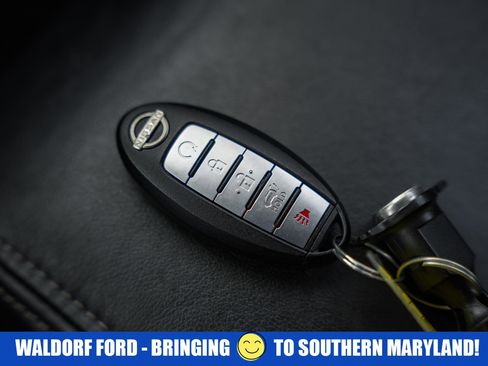 Used 2021 Nissan Armada Platinum w/ Captain's Chairs Package image 57