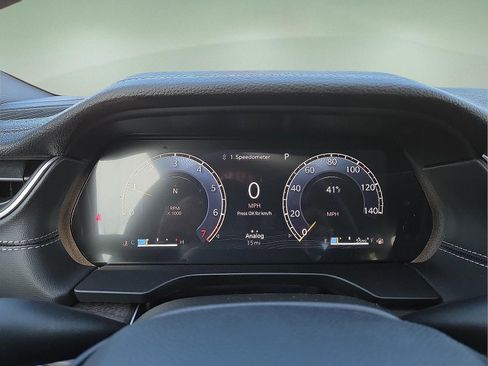 New 2025 Jeep Grand Cherokee L Limited w/ Luxury Tech Group II image 23