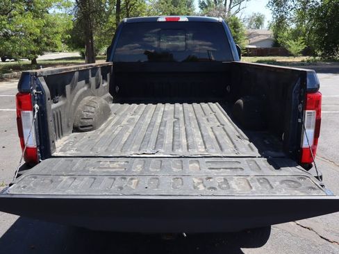 Used 2017 Ford F350 Lariat w/ Chrome Package AWD/4WD image 14
