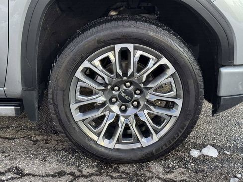 Used 2023 GMC Sierra 1500 Denali Ultimate image 28