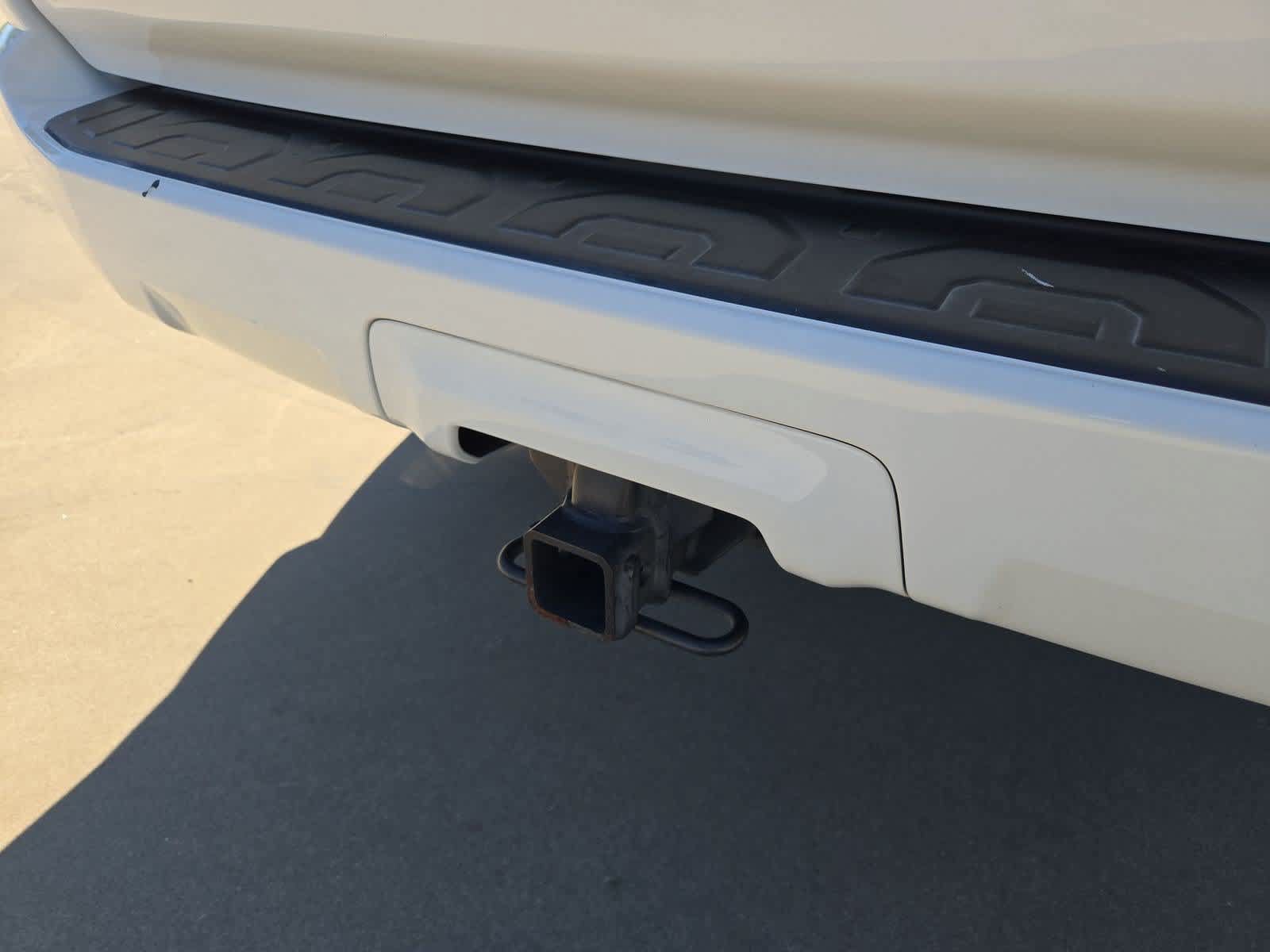 Used 2023 Toyota 4Runner SR5 AWD/4WD image 32