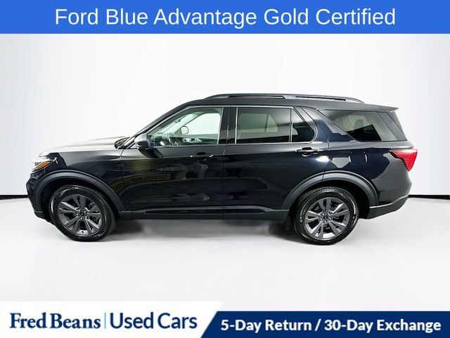 Used 2026 Ford Explorer Active AWD/4WD image 5