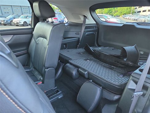 Used 2024 MAZDA CX-90 Plug-In Hybrid w/ Preferred AWD/4WD image 30