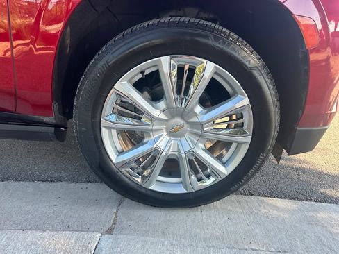 Used 2021 Chevrolet Tahoe High Country w/ Premium Package RWD image 13