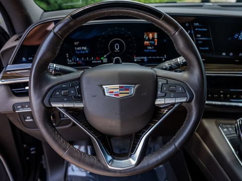 Used 2024 Cadillac Escalade Sport w/ LPO, ONYX Package AWD/4WD image 5