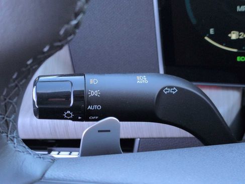 New 2025 Hyundai Sonata Limited image 28