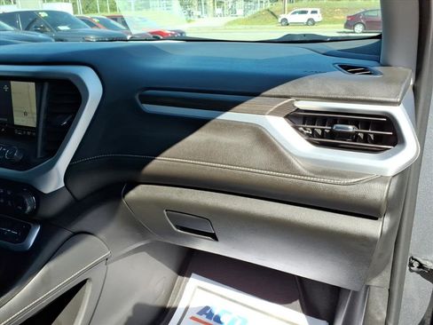 Used 2021 GMC Acadia SLT w/ Trailering Package image 11