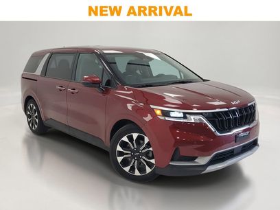 Used 2024 Kia Carnival EX