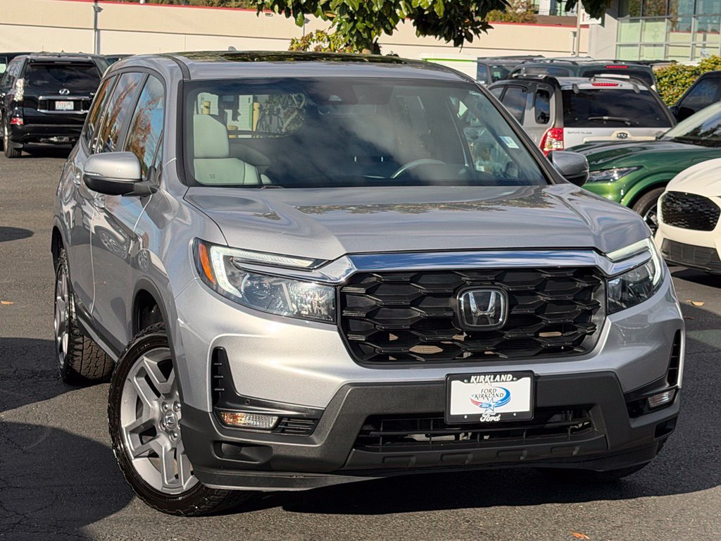 Used 2023 Honda Passport EX-L image 1