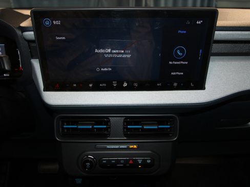 New 2026 Ford Maverick XLT w/ XLT Luxury Package image 12