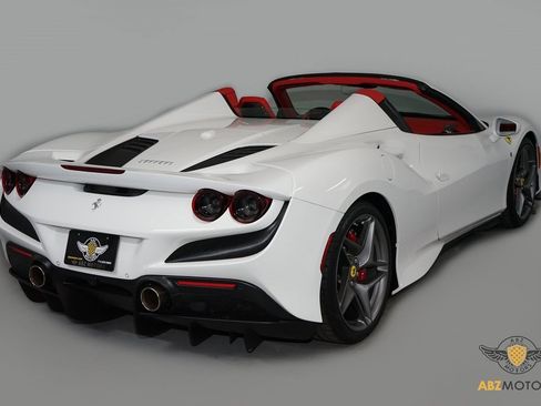 Used 2023 Ferrari F8 Tributo image 6