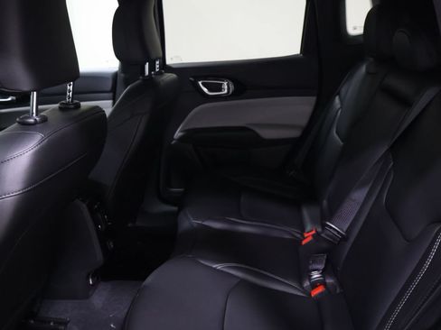 New 2026 Jeep Compass Limited AWD/4WD image 12
