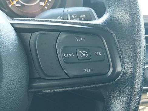 Used 2024 Jeep Gladiator Sport AWD/4WD image 24