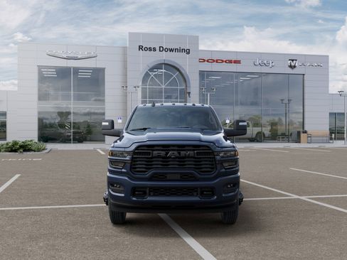 New 2026 RAM 3500 Big Horn AWD/4WD image 6