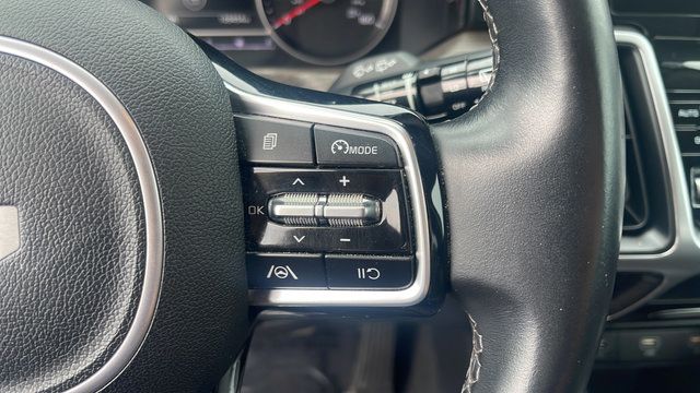 Used 2022 Kia Sorento S AWD/4WD image 33