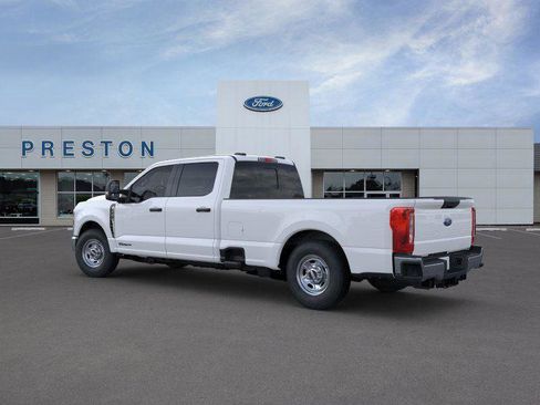 New 2025 Ford F250 XL w/ XL Chrome Package image 11