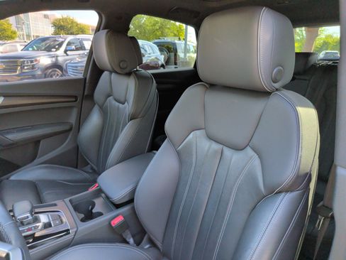 Used 2023 Audi Q5 2.0T Premium Plus w/ Premium Plus Package AWD/4WD image 26