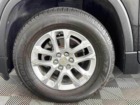 Used 2018 Chevrolet Traverse LS FWD image 37