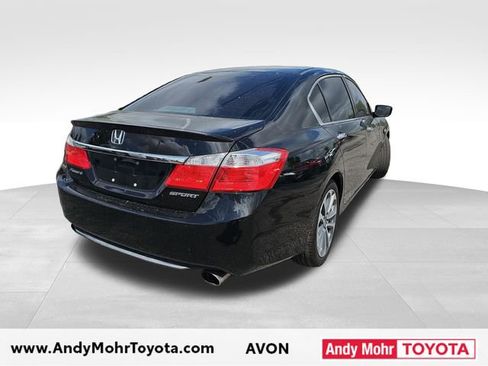 Used 2015 Honda Accord Sport image 7