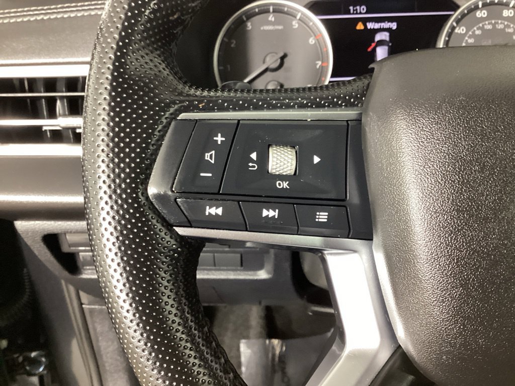 Used 2024 Mitsubishi Outlander SE Black Edition FWD image 14