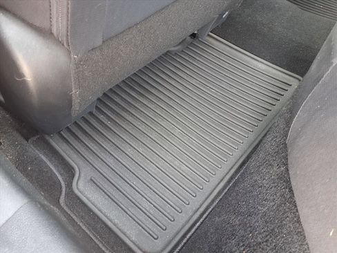 Used 2020 Nissan Sentra SV image 24