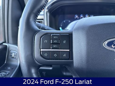 Used 2024 Ford F250 Lariat w/ Chrome Package image 19