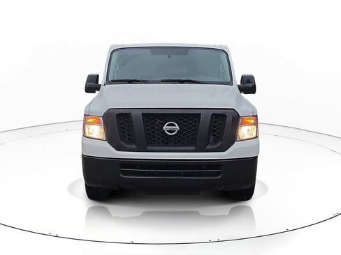 Used 2021 Nissan NV 2500 SV RWD image 2
