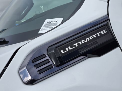 New 2026 GMC Sierra 2500 Denali Ultimate AWD/4WD image 7