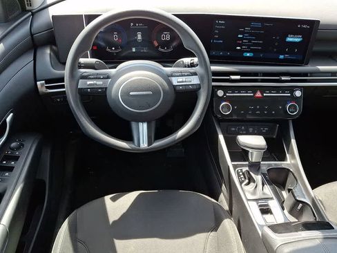 Used 2025 Hyundai Tucson SEL image 10