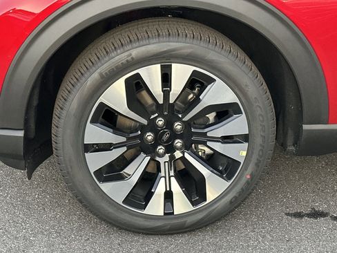 New 2026 Ford Explorer Platinum w/ LUX Leather Package image 12