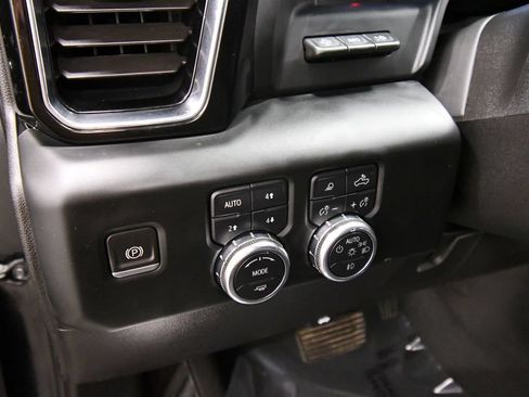 Used 2024 GMC Sierra 2500 Denali w/ Denali Reserve Package AWD/4WD image 20