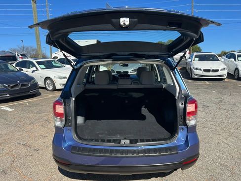 Used 2017 Subaru Forester 2.5i w/ Alloy Wheel Package image 27
