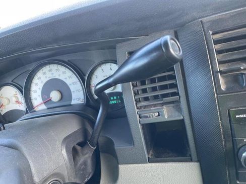 Used 2008 Dodge Durango SXT image 36