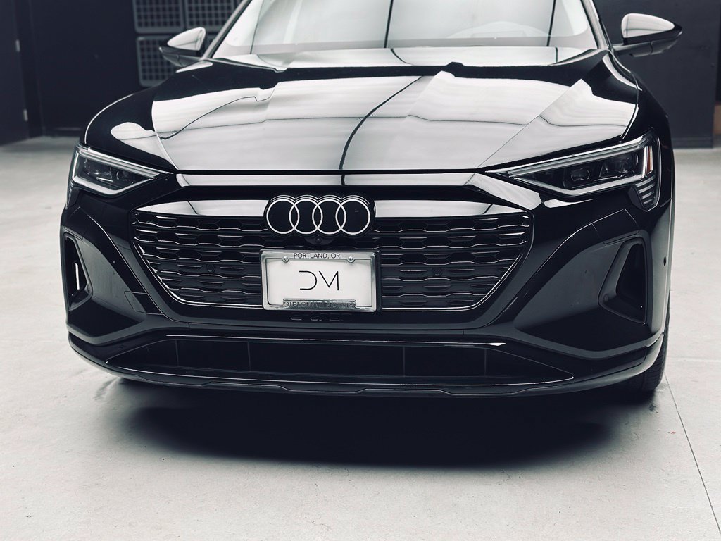 Used 2024 Audi Q8 e-tron Prestige w/ Prestige Package AWD/4WD image 13