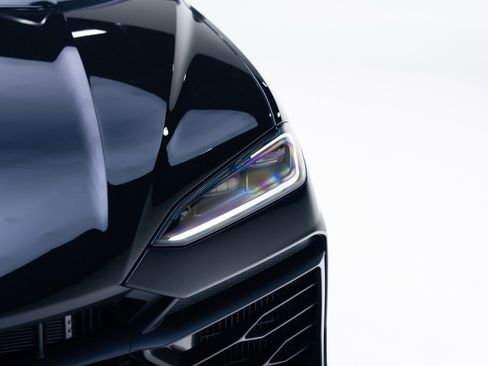 Used 2025 Lamborghini Urus SE image 10