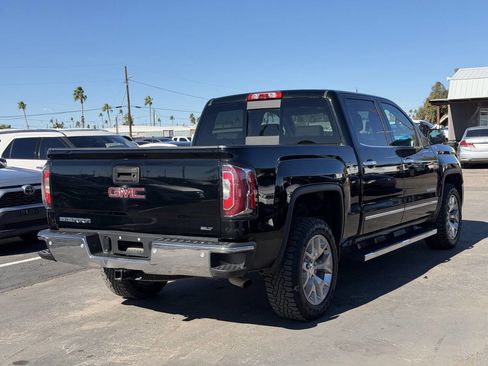 Used 2018 GMC Sierra 1500 SLT image 12