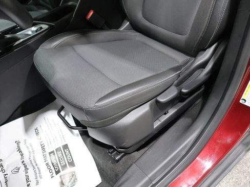 Used 2024 Buick Encore GX Preferred AWD/4WD image 12
