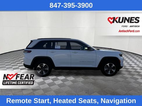 Used 2024 Jeep Grand Cherokee Limited 4xe image 2