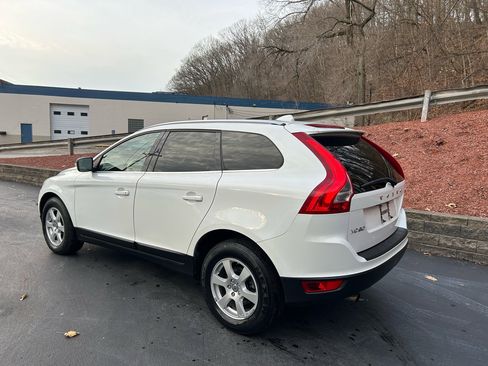Used 2011 Volvo XC60 3.2 image 3