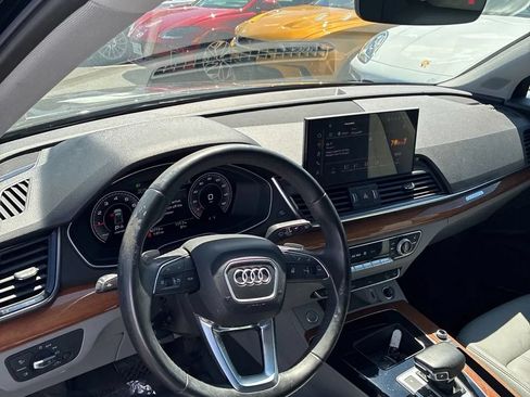Used 2022 Audi Q5 2.0T Premium Plus AWD/4WD image 2