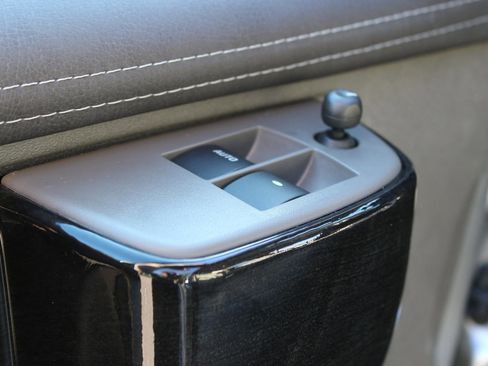 New 2025 Chevrolet Express 2500 RWD 2500 155 w/ Driver Convenience Package image 18