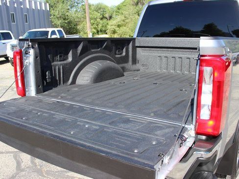 Used 2024 Ford F350 XLT AWD/4WD image 11