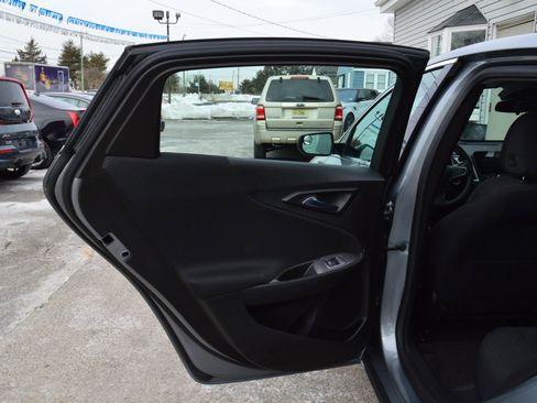 Used 2024 Chevrolet Malibu LT image 22