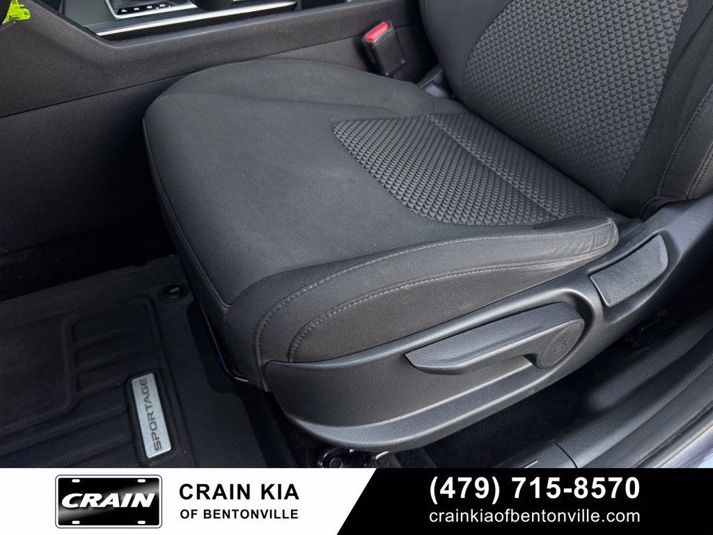 Certified 2024 Kia Sportage LX FWD image 24
